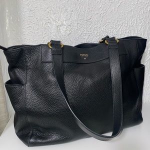 Leather Fossil Shoulder bag!